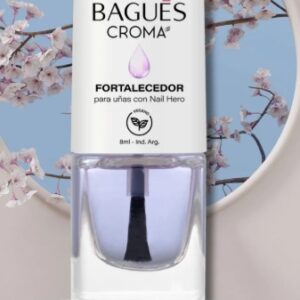 Esmalte tratamiento fuerza y crecimiento para uñas / 8 ml
