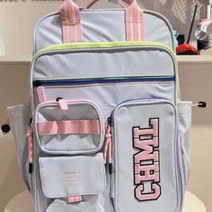 MOCHILA ESC.UNIVERSITY FS110- 17" Posee un compartimento principal amplio y uno mediano, ambos con cierre. Incluye bolsillos frontales con elásticos y bolsillo lateral.